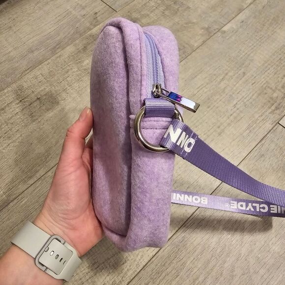 Bonnie Clyde Lavender Zip Top Small Crossbody Bag with Adjustable Strap NWOT - Picture 9 of 11